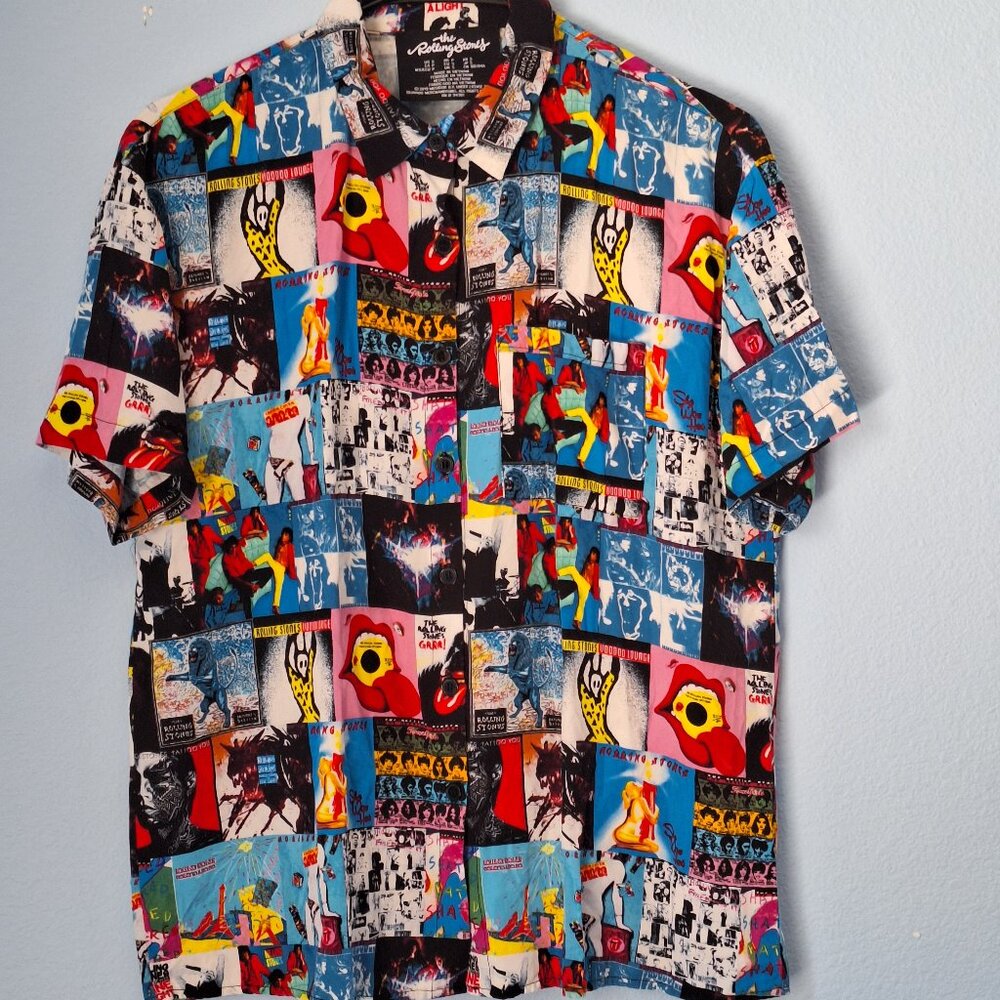 the Rolling Stones shirt  SMALL